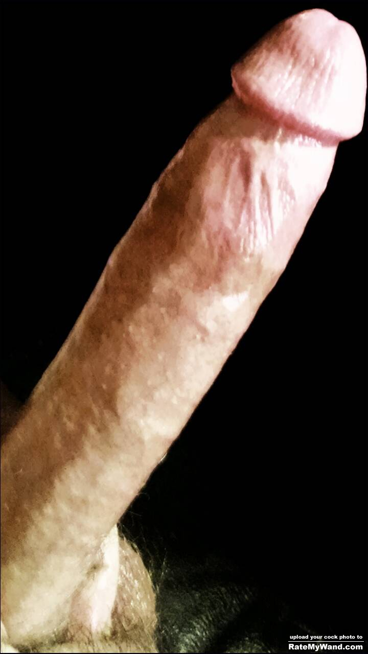 8.5 inches for you to Deepthroat - PostmyDick.net